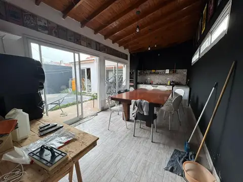 Depto Tipo Casa en Venta de 4 dormitorios