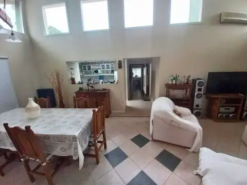 Casa en Venta en Chascomus, USD 195.000