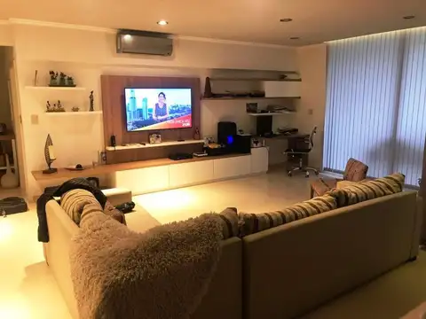 Departamento en Alquiler en Bella Vista, USD 1.400