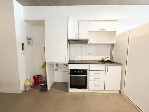 Alquiler departamento en Coghlan 1 amb divisible c/balcon