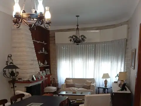Casa en Venta en Olivos Roche, USD 265.000