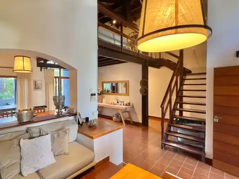 Excelente casa amoblada para 10 personas en Cariló