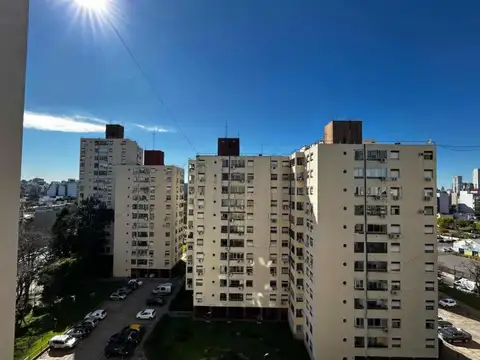 Avenida Álvarez Thomas e/ Santos Dumont y Concepción Arenal