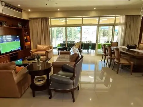 Casa en Venta en Ezeiza, USD 780.000
