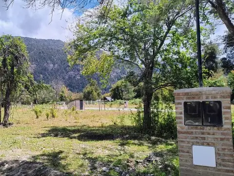 Terreno en Venta 27  mts Fondo