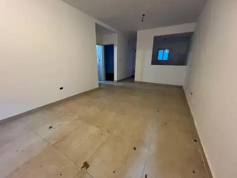 Depto Tipo Casa en Venta con 1 cocheras