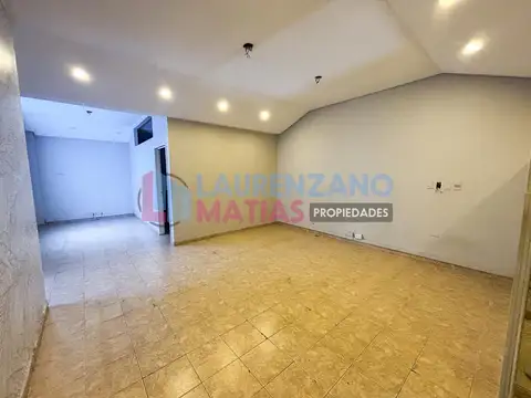ALQUILER LOCAL 90 M2 EN CENTRO COMERCIAL VILLA DEL PARQUE