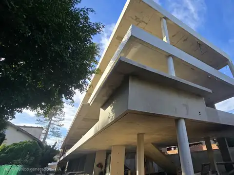 Depto Tipo Casa en Venta de 3 dormitorios