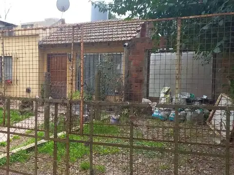 VENTA CASA 3 AMBIENTES DEL VISO LA LOMA PILAR