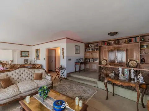 VENTA APARTAMENTO  4 DOMITORIOS 2 GARAJES  POCITOS