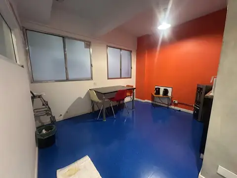 Oficina en Venta con 1 cochera