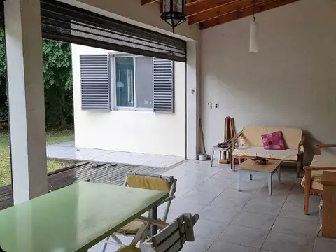 Casa en Alquiler en Lago De Manzanares, USD 1.200