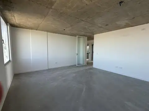 Oficina en Alquiler al Norte