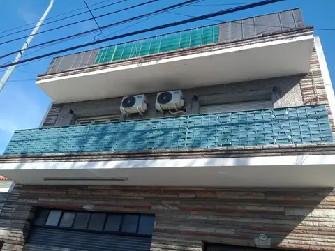 BUEN LOTE IDEAL EMPRENDIMIENTO DE DPTOS.