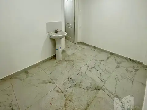 Terreno en Alquiler 8  mts Frente