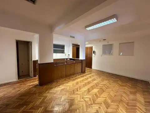 Oficina Monoambiente con 3 baños