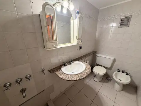 Departamento 4 ambientes con 1 baño