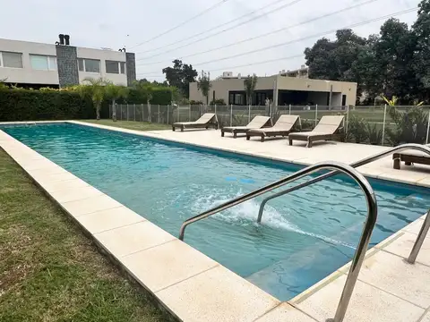 Lotes en Venta en Barrio Cerrado