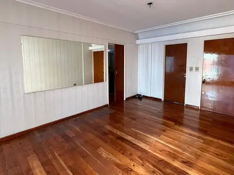 Yerbal 500, Piso 6