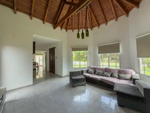 CASA VENTA HUDSON EL CARMENCITO APTO BANCO NACION