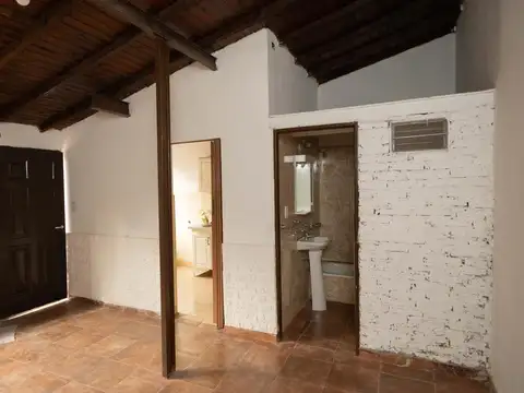 Depto Tipo Casa en Alquiler de 1 dormitorio