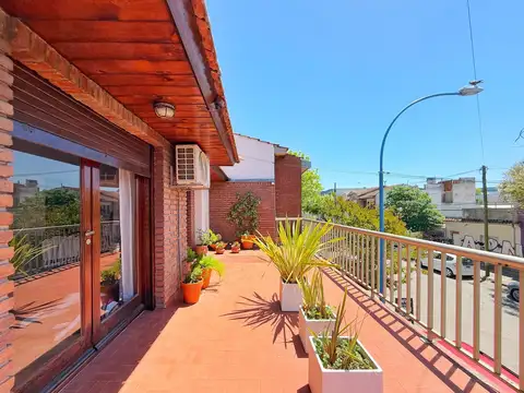 Depto Tipo Casa en Venta de 2 dormitorios