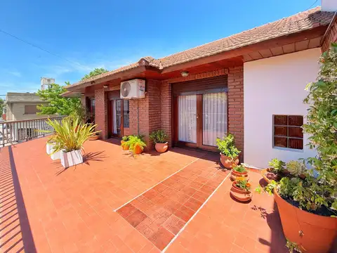 Depto Tipo Casa en Venta en Mar Del Plata, USD 135.000