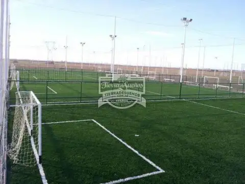 Terreno en Venta 25  mts Fondo