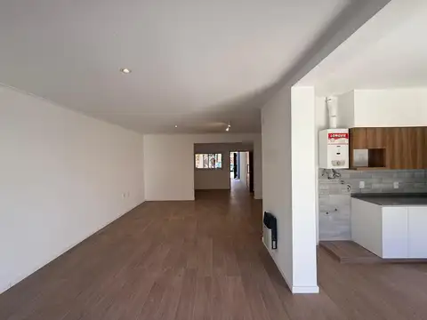 Casa en Venta al Este
