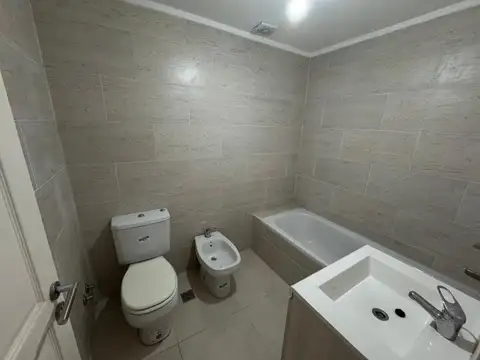 Depto Tipo Casa 2 ambientes con 1 baño