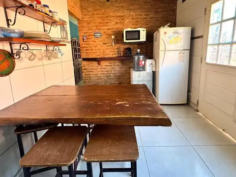 Casa en Venta con 3 cocheras