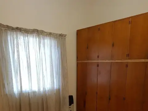 CASA 4 AMBIENTES EN VENTA MATADEROS