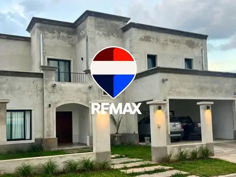 CASA 4 DORMITORIOS VENTA EKO DISTRITO CERRILLOS