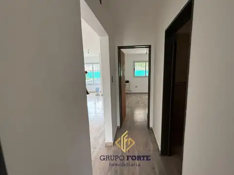 Casa 3 ambientes con 1 baño