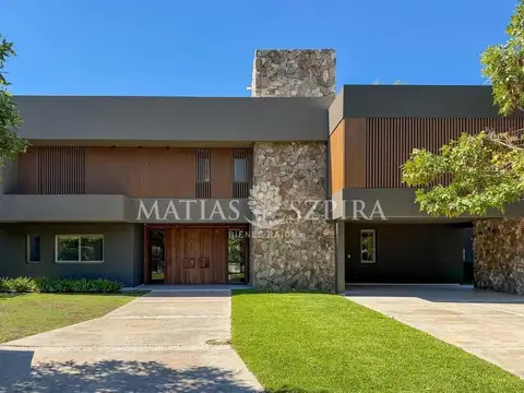 Propiedad 7 ambientes premium en Terravista