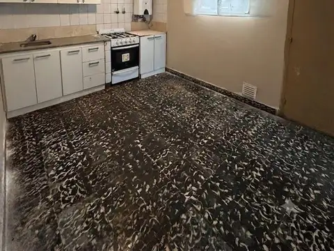 Depto Tipo Casa 4 ambientes con 1 baño