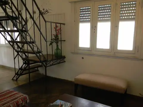 Depto Tipo Casa en Venta en Villa Adelina, USD 110.000