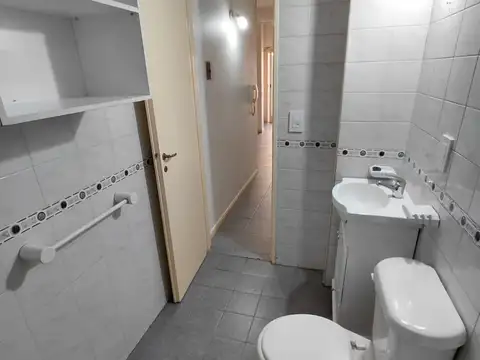Departamento en Alquiler en Floresta, $ 490.000