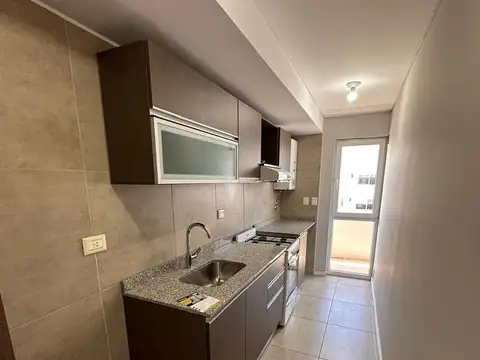 Departamento 4 ambientes con 1 baño