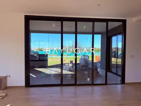 Casa en Alquiler al Sur