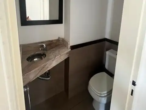 Departamento en Alquiler de 4 ambientes