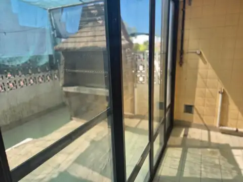 Departamento en Venta con 2 cocheras