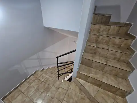 Depto Tipo Casa en Venta al Oeste
