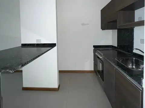 Alquiler Monoambiente con Jardin - Parrilla