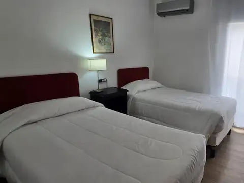 Hotel en Venta 40 años