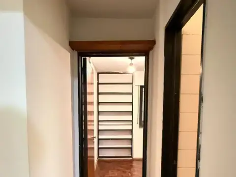Ideal Estudio/Consultorio: 2 Dorm. A 50m de Patio Olmos