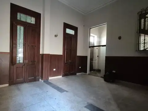 Casa en Alquiler en Zona Centro, USD 4.300
