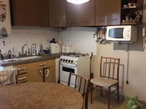 Departamento 3 ambientes con 1 baño