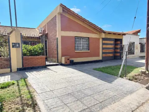 Casa Barrio Las Compuertas - Las Heras
