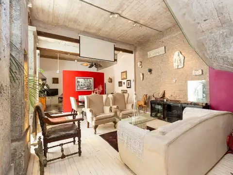 Depto Tipo Casa en Venta 45 años